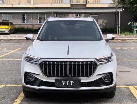 10万出头买 2022款红旗HS5，3.4万公里